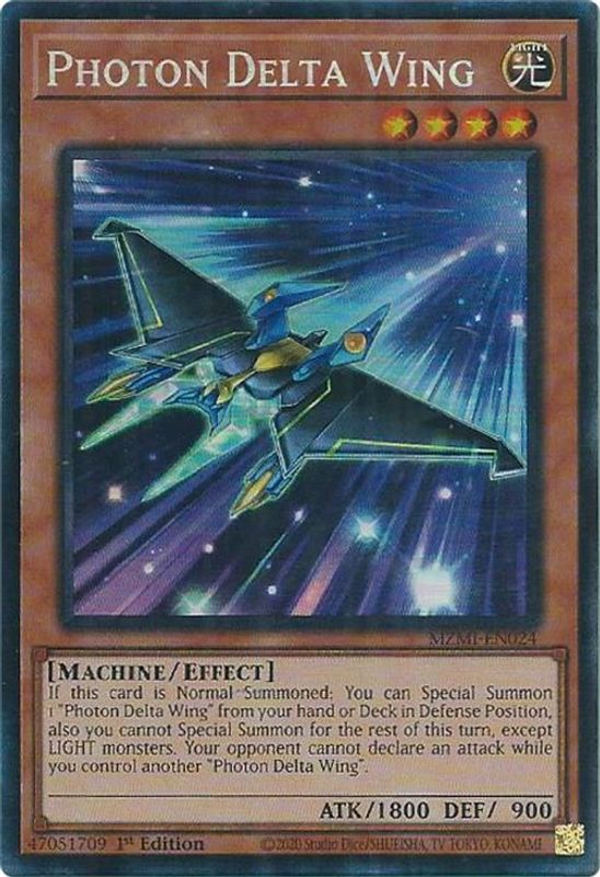 Photon Delta Wing (CR) - MZMI-EN024 - Collector's Rare